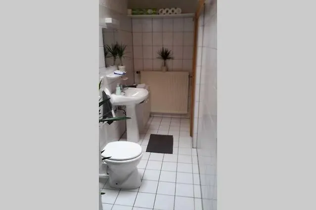 Apartment Tla With Garden