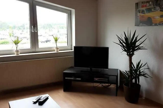 Apartment Tla With Garden